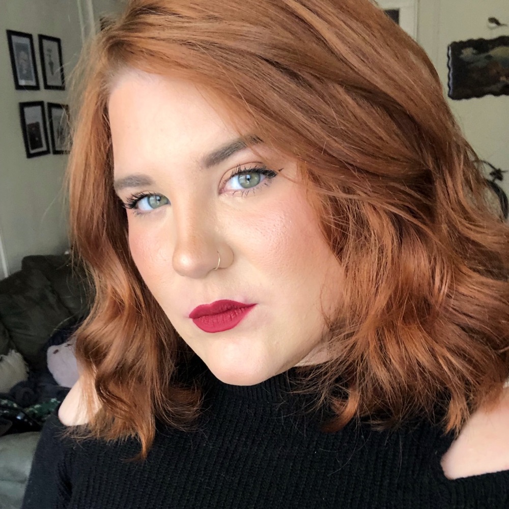 Meet your Posher, Kelly